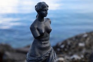 Musica y arte, y la belleza femenina
